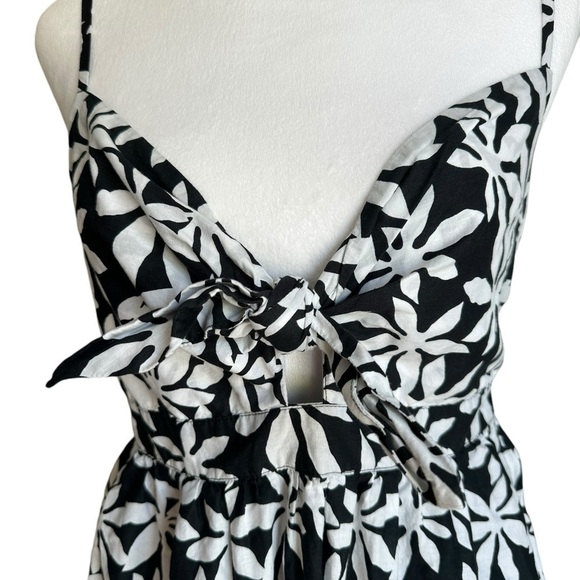 J.Crew Tie Front Cutout Smocked Back Dress Size 4 - Picture 5 of 17